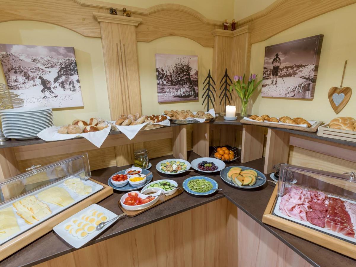 טוקס Hotel Koessler מראה חיצוני תמונה